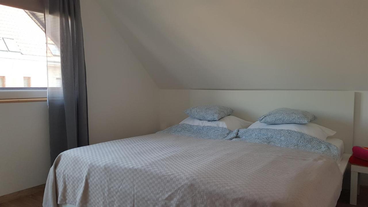 Vegvar Delux Apartman 久洛 外观 照片
